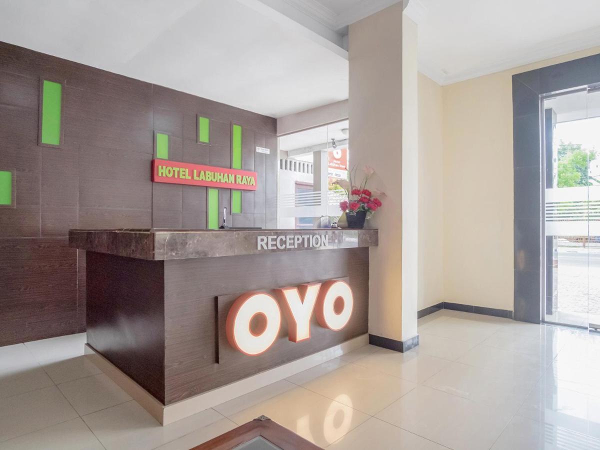 Oyo 741 Hotel Labuhan Raya Medan Exteriér fotografie