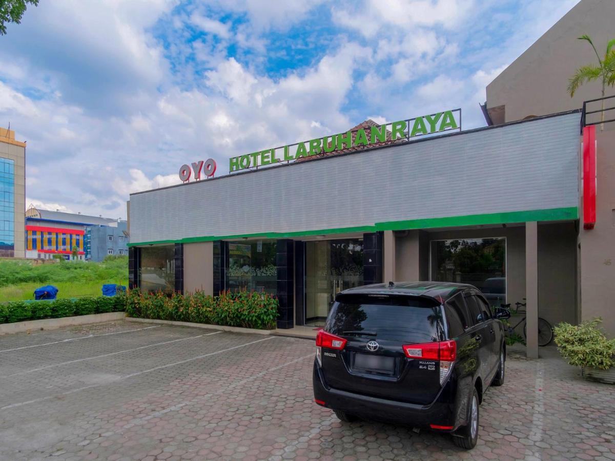 Oyo 741 Hotel Labuhan Raya Medan Exteriér fotografie