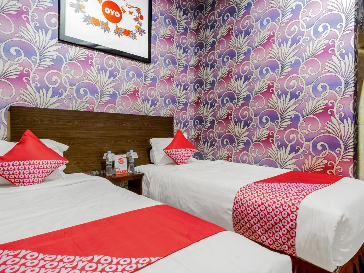 Oyo 741 Hotel Labuhan Raya Medan Exteriér fotografie