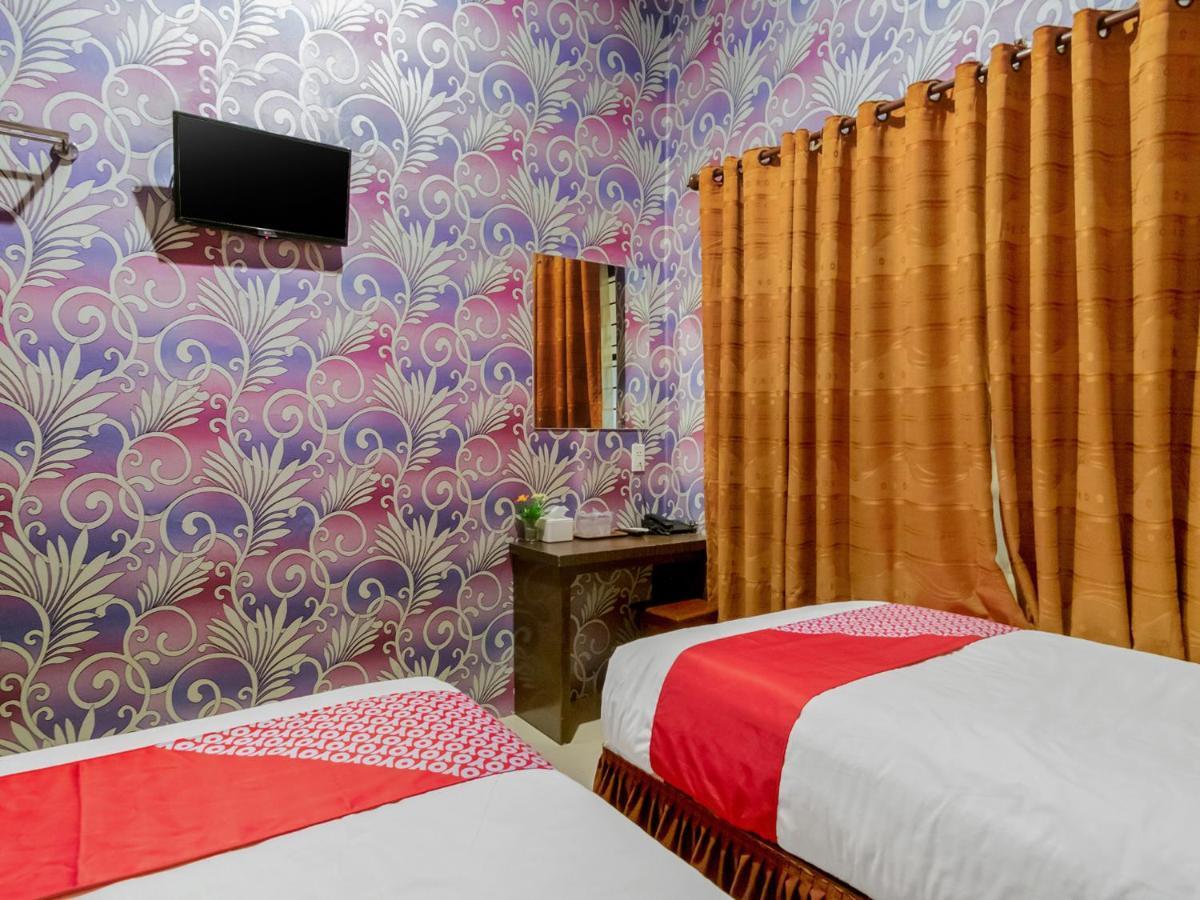 Oyo 741 Hotel Labuhan Raya Medan Exteriér fotografie