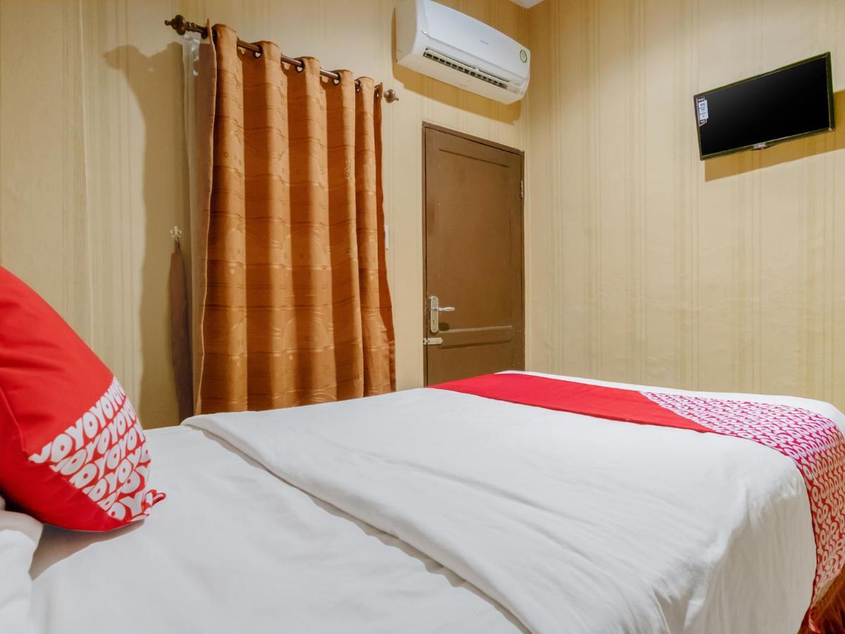 Oyo 741 Hotel Labuhan Raya Medan Exteriér fotografie