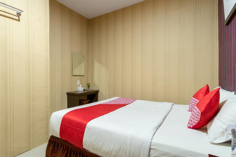 Oyo 741 Hotel Labuhan Raya Medan Exteriér fotografie