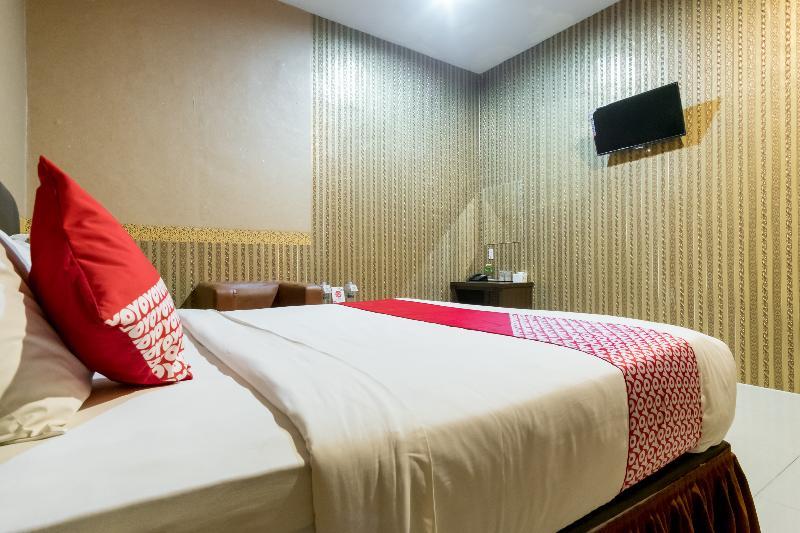 Oyo 741 Hotel Labuhan Raya Medan Exteriér fotografie